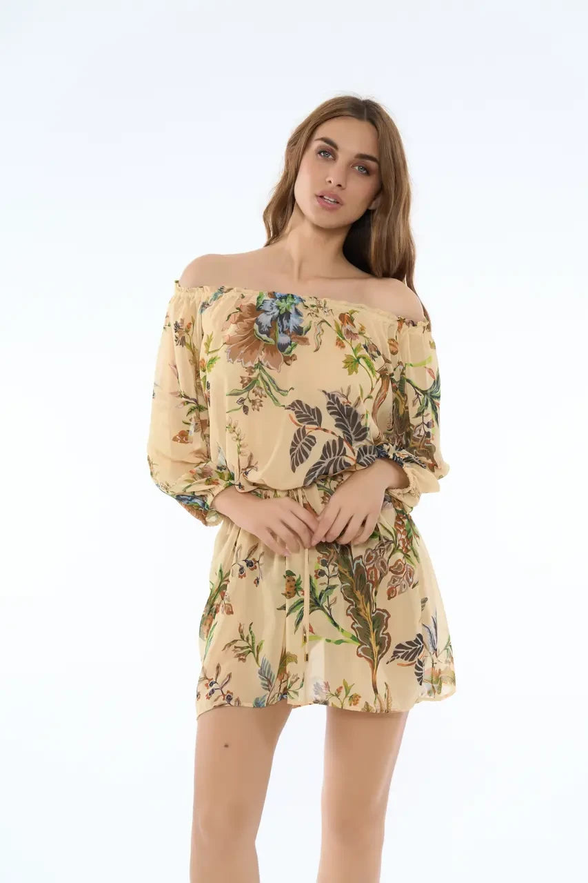 ROBE COURTE
